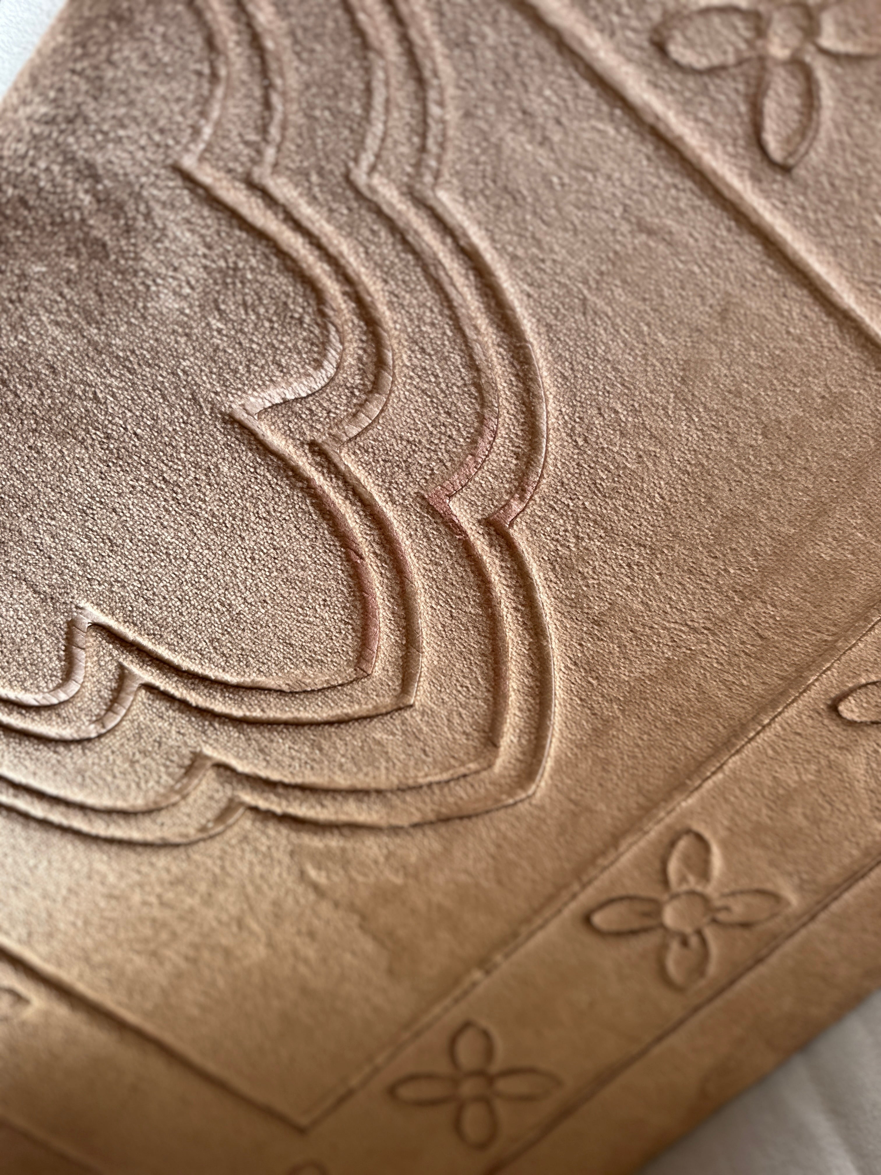 سجادة صلاة مخملية قابلة للطي مع مسند ظهر