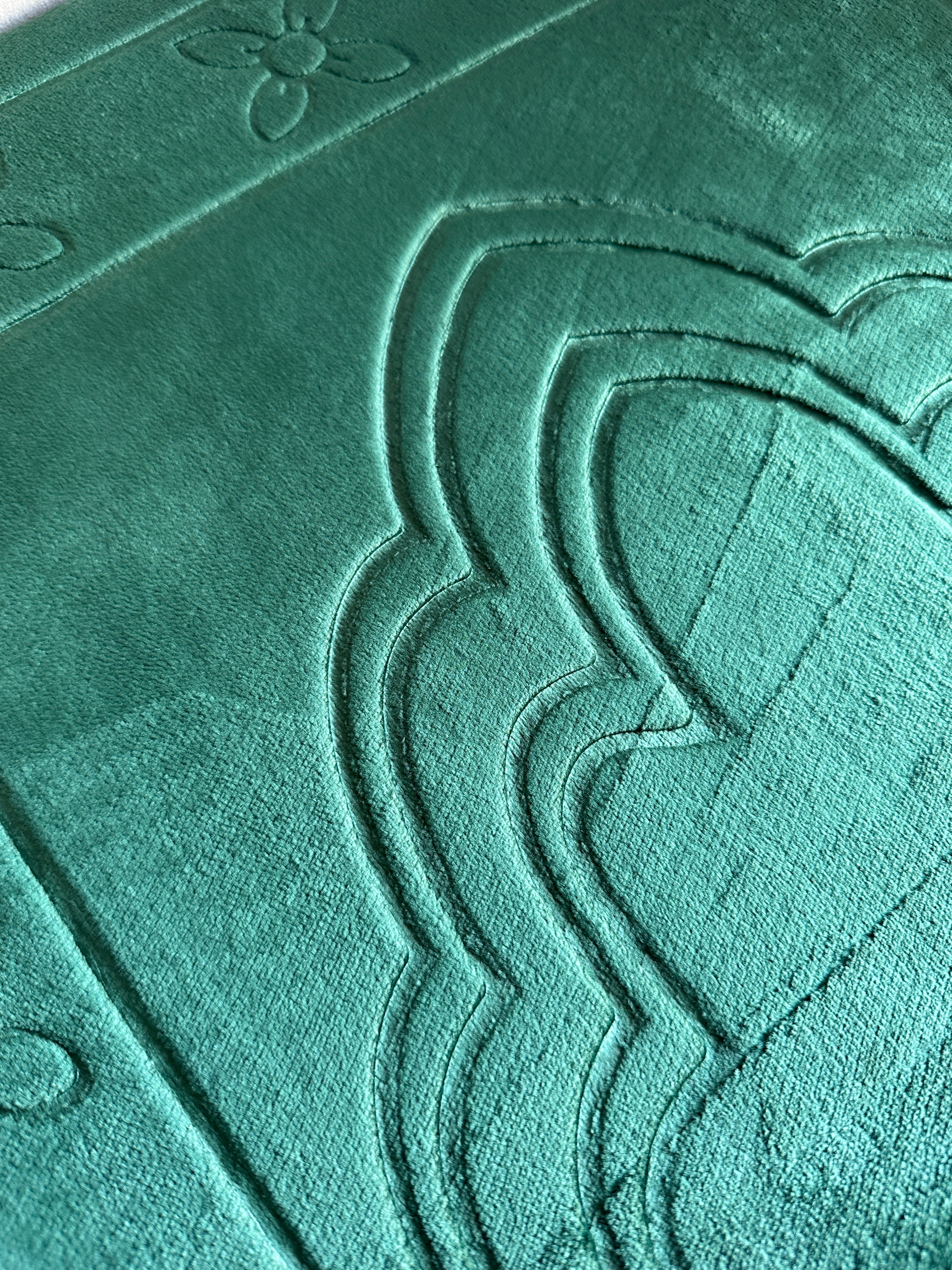 سجادة صلاة مخملية قابلة للطي مع مسند ظهر